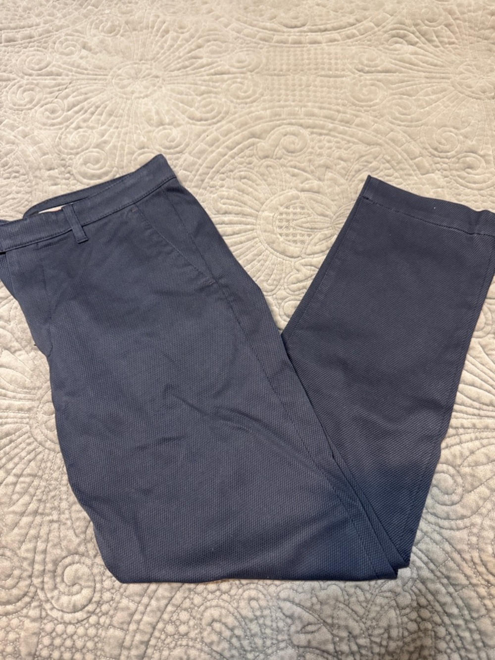 Ted Baker London Navy Textured Dress Pants. Size 30 Waist 26/27 Inseam